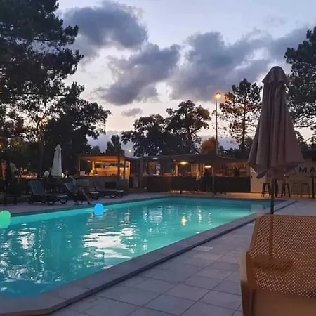 Chambrehote - Piscine - Ef0aaf Feriehus